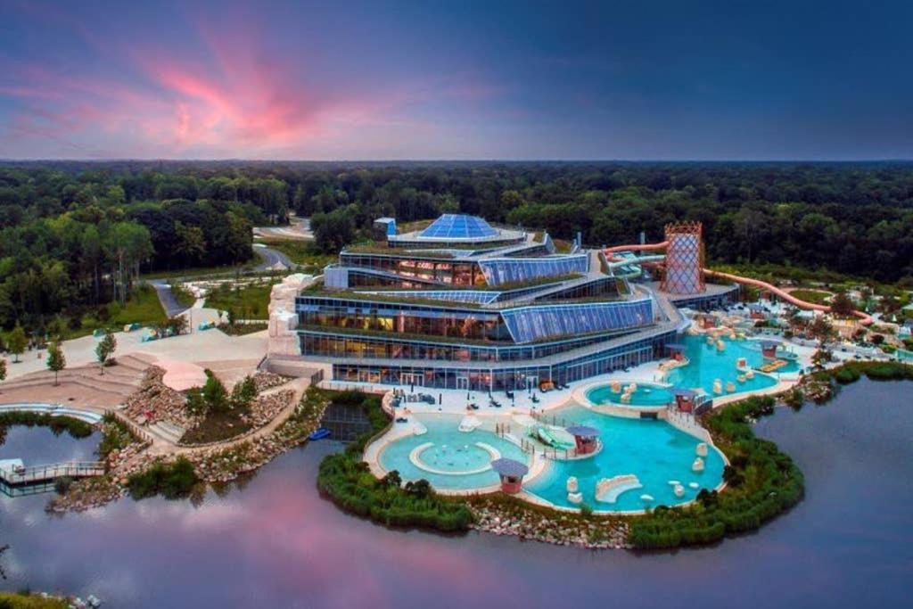 Fountain Place Disneyland And Paris Lagny 외부 사진